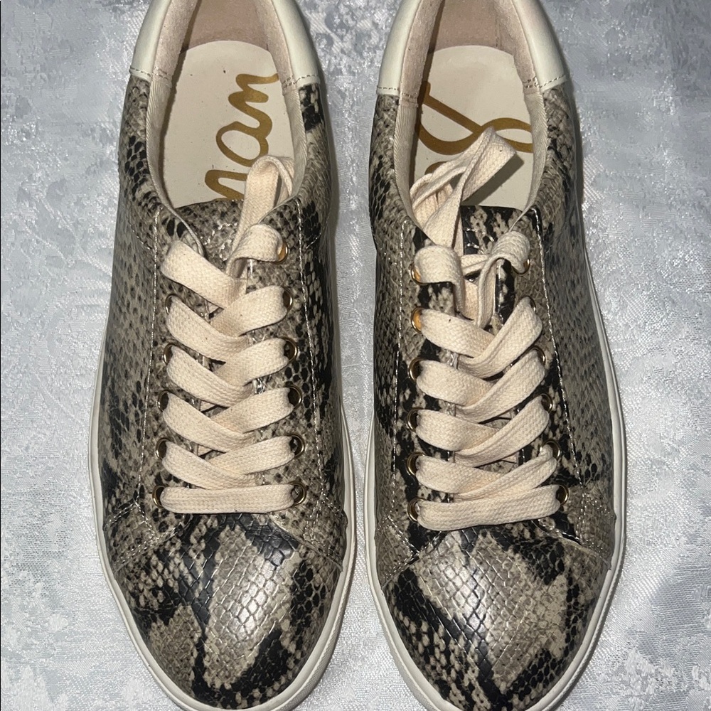 Sam Edelman Beige and Black Snake Print Sneakers
